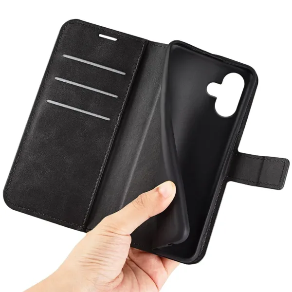 iPhone 16 Cover with card slots - Black - Bild 4