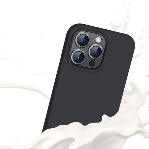 SiGN Liquid Silicone Case for iPhone 16 Pro - Black - Bild 3